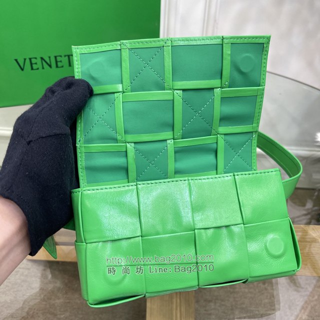 Bottega veneta高端女包 KF0023 寶緹嘉爆款草木綠CASSETTE腰包 BV經典款四格腰包/胸包/斜挎包/單肩包  gxz1392